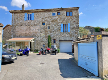 Relais Motards LE CLOS DES BARONNIES